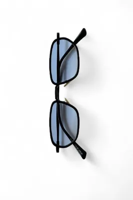 REN EYEWEAR LUXEN Edge – UV400 Korumalı Metal Saplı Dikdörtgen Unisex Güneş Gözlüğü