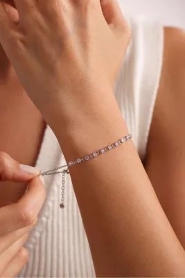 Nereze 925 Ayar Gümüş Rodyum Kaplama Minik Sıralı Pembe Zirkon Taşlı Bileklik