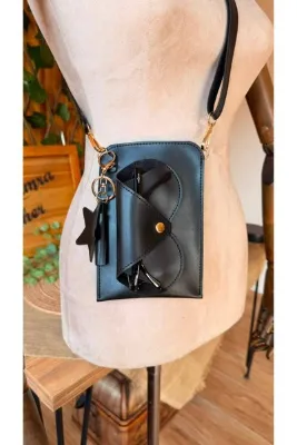 ATÖLYE ZÜMRA Gözlük Kılıflı,kart Bölmeli,telefon Çantası.püsküllü Yıldız Charm Anahtarlık Hediye ( Siyah )