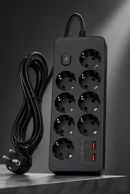 Aırstorr PRO-EU03 8’li Akım Korumalı Çoklu Priz – 2 USB-C + 2 USB-A | 2500W 10A | 2 Metre Kablolu