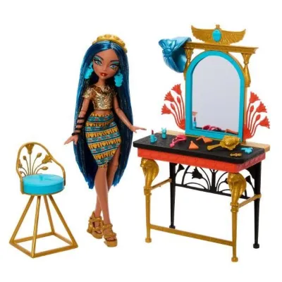 Monster High Cleo'nun Havalı Bakım Günü Oyun Seti HXH96