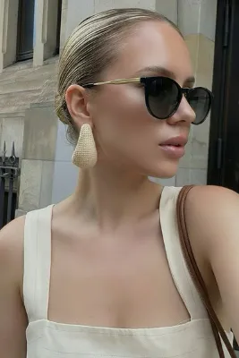 Eyesofia Tamela Kemik Oval Unisex Siyah Metal Sap Güneş Gözlüğü