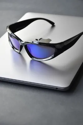 LOOKUP UZAY- Güneş Gözlüğü Unisex Erkek Kadın Uv400 Ce Ibareli Uzay Tekno Spor Yeni Sezon Gözlük Eyewear