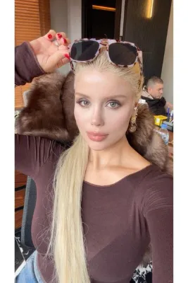 BERNİS YAĞCIOĞLU KAHVE BEJ LEOPAR MARKA MODEL YÜKSEK KALİTE GÖZLÜK