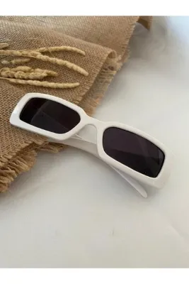 Mathilda Aksesuar Vintage Model Baklava Desen Detaylı Beyaz Unisex Güneş Gözlüğü