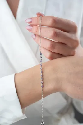 Nereze 925 Ayar Gümüş Rodyum Kaplama Minik Sıralı Mor Zirkon Taşlı Bileklik