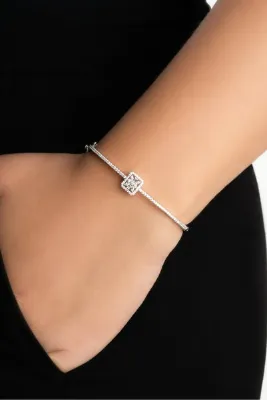 So CHIC... Umut Çiçeği 18 Ayar Beyaz Altın Kaplama Gümüş Kelepçe Bileklik