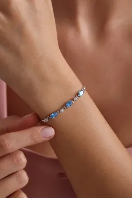 Nereze 925 Ayar Gümüş Rodyumlu Sıralı 3'lü Aquamarin Oval Taşlı Bileklik