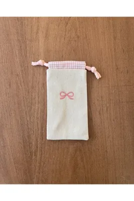 Mary's Concept Nakışlı gözlük/telefon kılıfı Fiyonk işlemeli