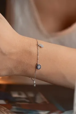 Nereze 925 Ayar Gümüş Rodyum Kaplama 5 Figürlü Şans Bileklik