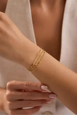 Nereze 925 Ayar Gümüş Gold Kaplama 3 Sıra Zincirli Zarif Model Bileklik