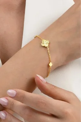 Söğütlü Silver 925 ayar gümüş altın yaldızlı lazer işlemeli sonsuz şans yonca bileklik SGTL13064GOLD