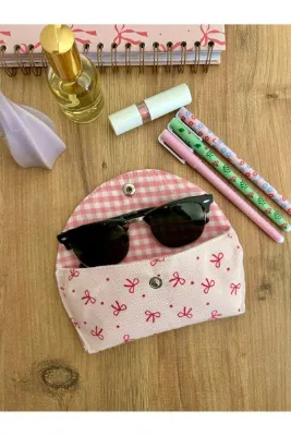 minyaturhayalim Kibar tatlı pembe fiyonk desenli Gözlük kılıfı güneş gözlük kabı el yapımı astarlı telalıdır ölçü 17-9cm