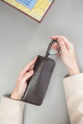 Leather Paper Kahve Deri Gözlük Kılıfı