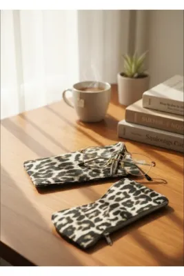 in steilla "2Lİ" Set Leopar Ve Zebra Desenli Gözlük Kılıfları...