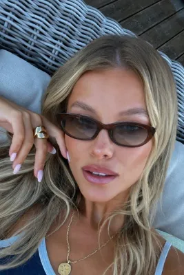 Goldmine Bella Vintage Cat Eye Güneş Gözlüğü Kahverengi Yeşil | Kılıf ve Silme Bezi Hediyeli