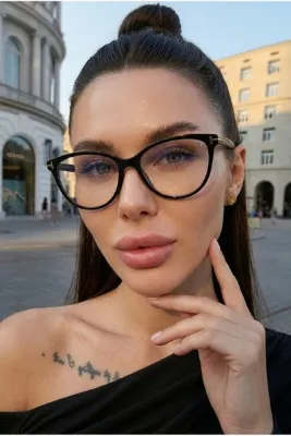 Chunky Frame Sırıus Cat Eye Siyah Çerçeveli Mavı Işık Korumalı Blue Block Gözlük