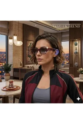 Vogue 0VO5586S 328483 - Komple bordo KADIN GÜNEŞ GÖZLÜĞÜ