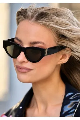 BERNİS YAĞCIOĞLU YÜKSEK KALİTE UV400 KORUMA MARKA MODEL TARZ GÜNEŞ GÖZLÜĞÜ