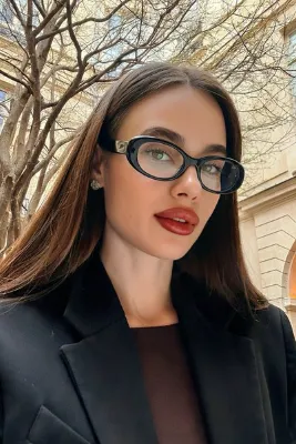 Eyesofia Cat Eye Clasıc Vintage Siyah Çerçeveli Mavi Işık Filtreli Blue Block Gözlük